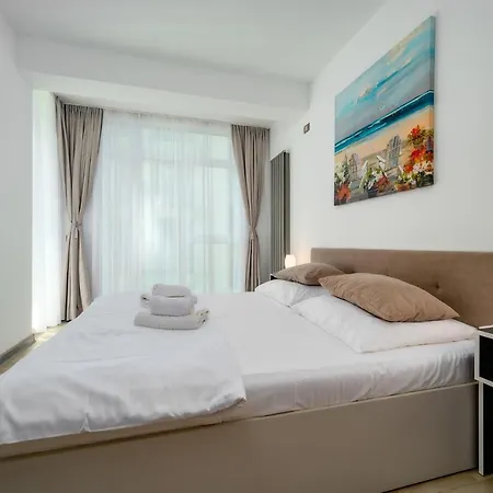 Dez Adela Appartement *